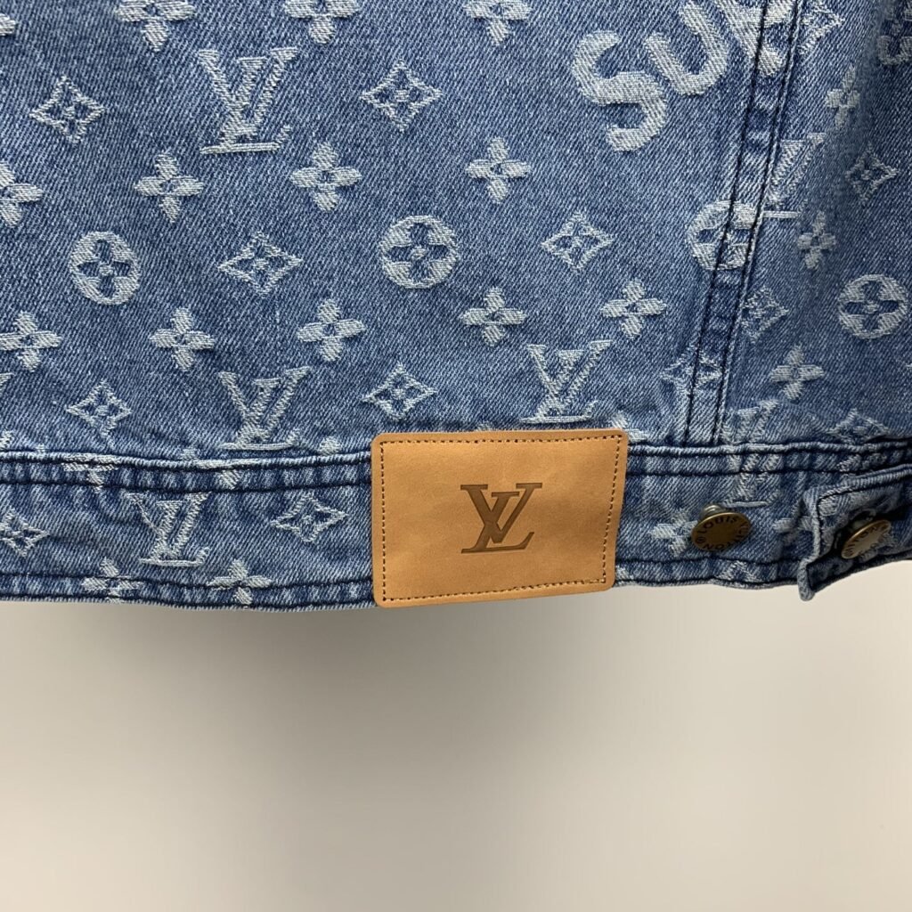 LOUIS VUITTON - JACKET - Image 4