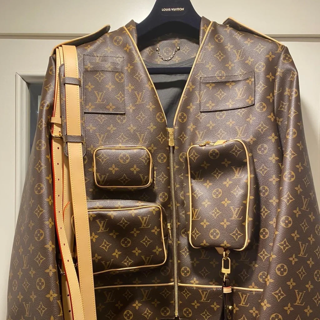 LOUIS VUITTON - MONOGRAM ADMIRAL JACKET - Image 3